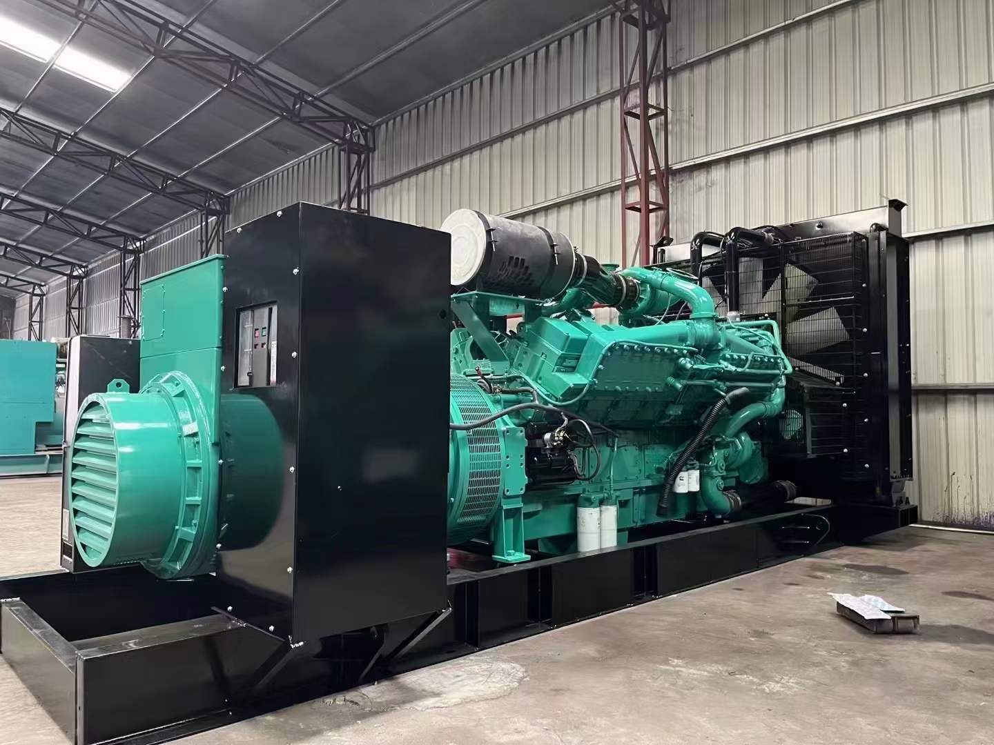 东澳镇如何评估无功补偿装置的性能和效果？