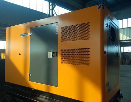 东澳镇汽油发电机组电瓶电解液的密度应该保持在什么范围？